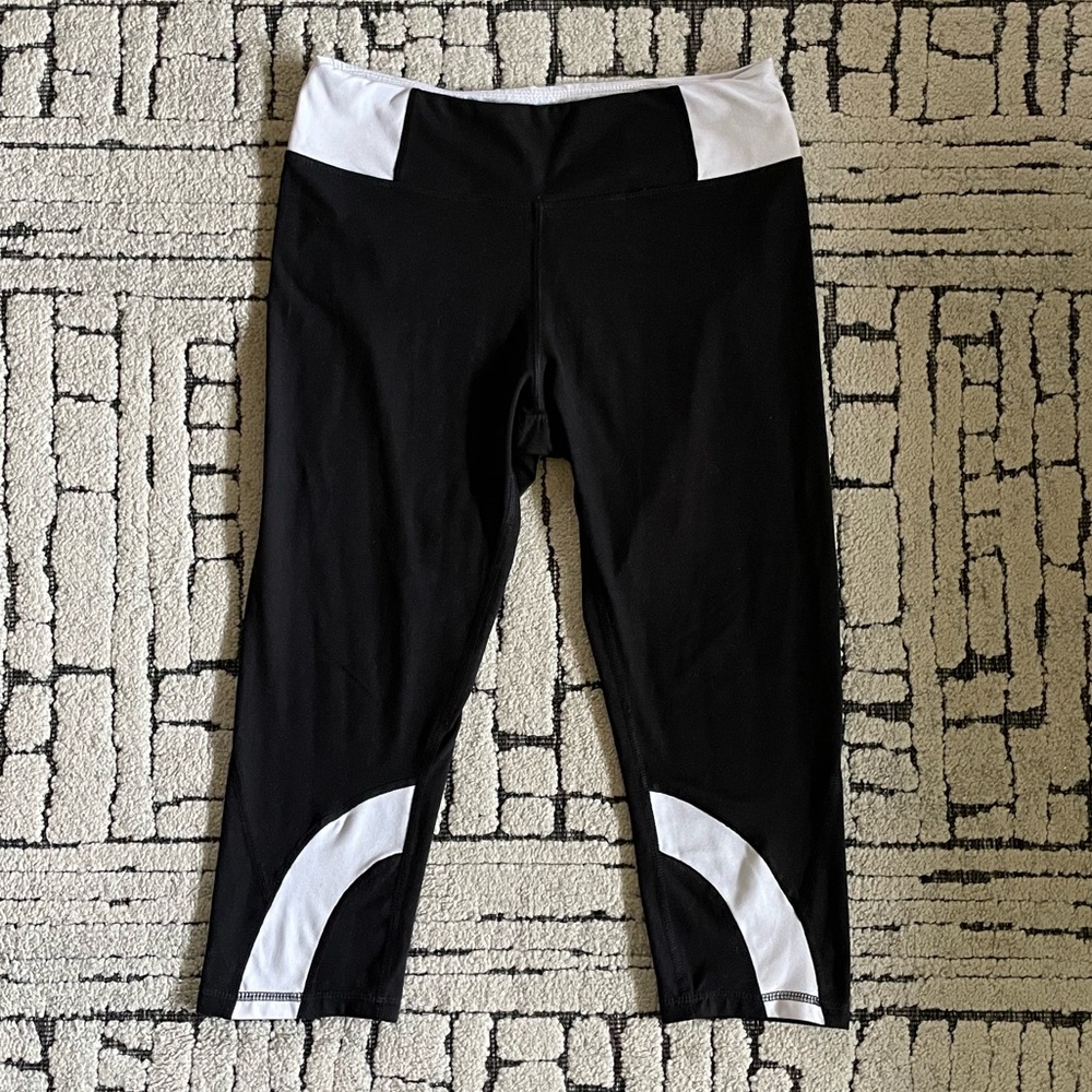 Capri Length Leggings - Marika Sport